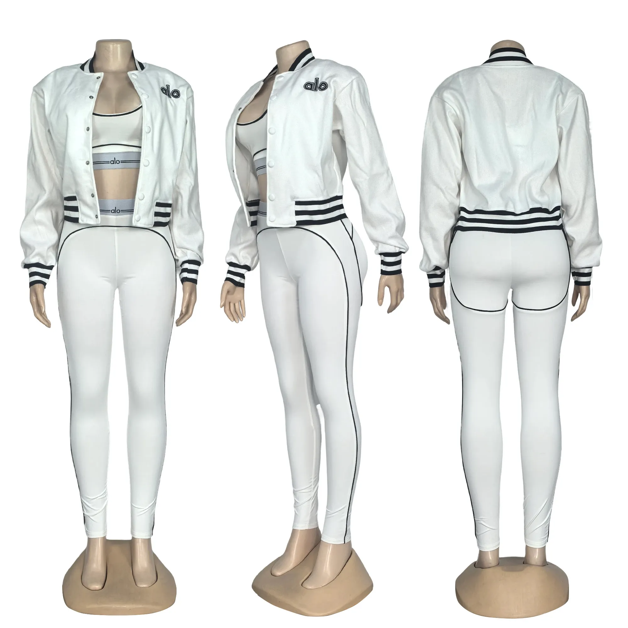 Three-piece trousers set